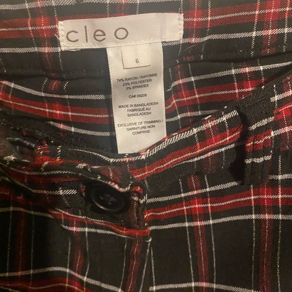 Cleo Black and Red Plaid Pants Size 6 - Picture 2 of 2